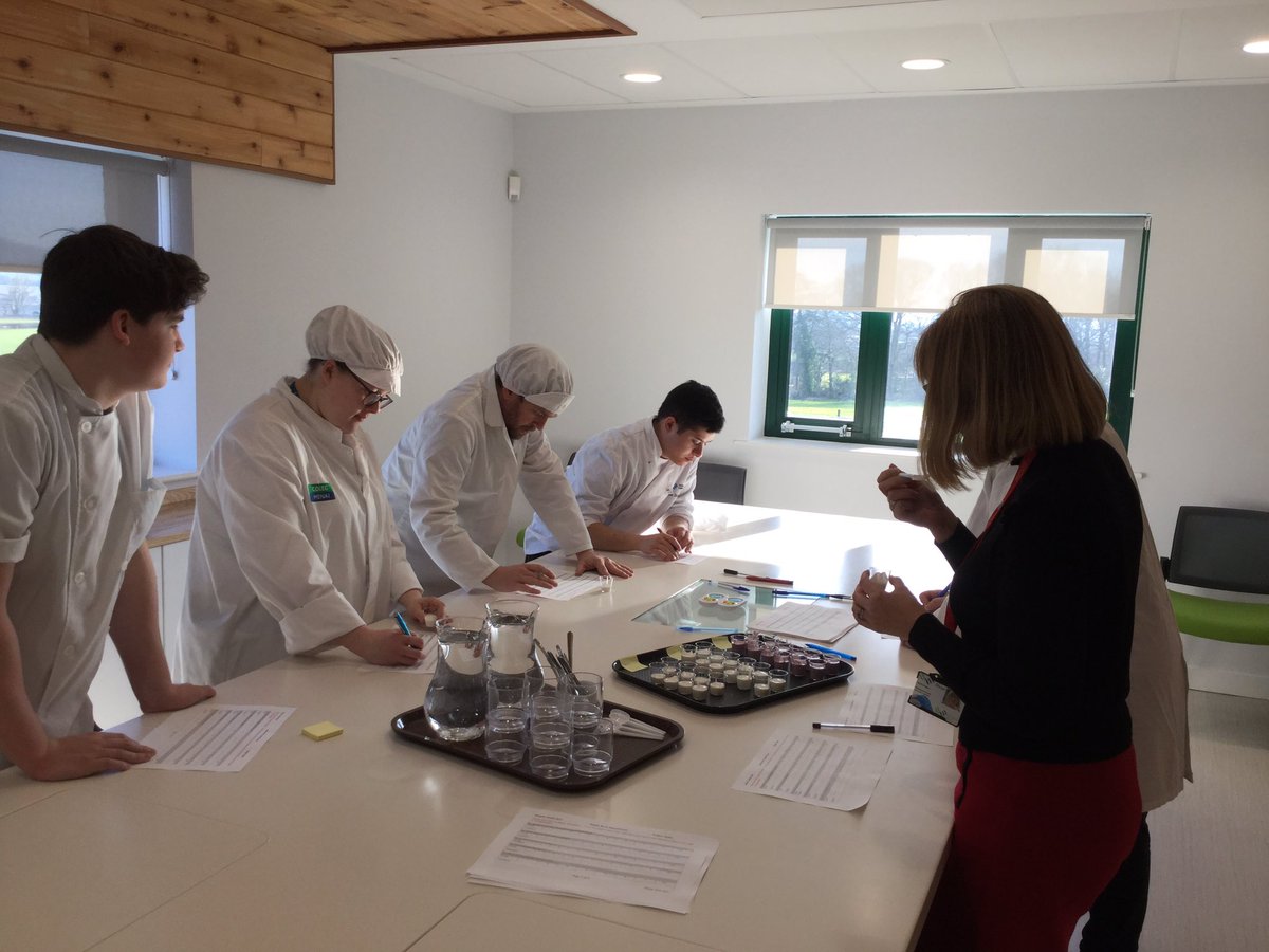 Sensory session tasting#NPD module #FoundationDegree #CulinaryArts @FoodTechCentre1 @LlandrilloMenai