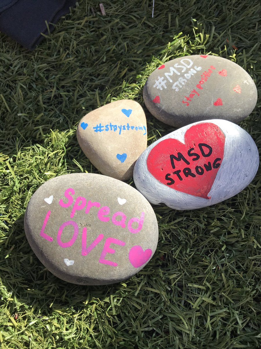 1 year since #MSDstrong #EaglePride #Eaglesflytogether #RepThePrep