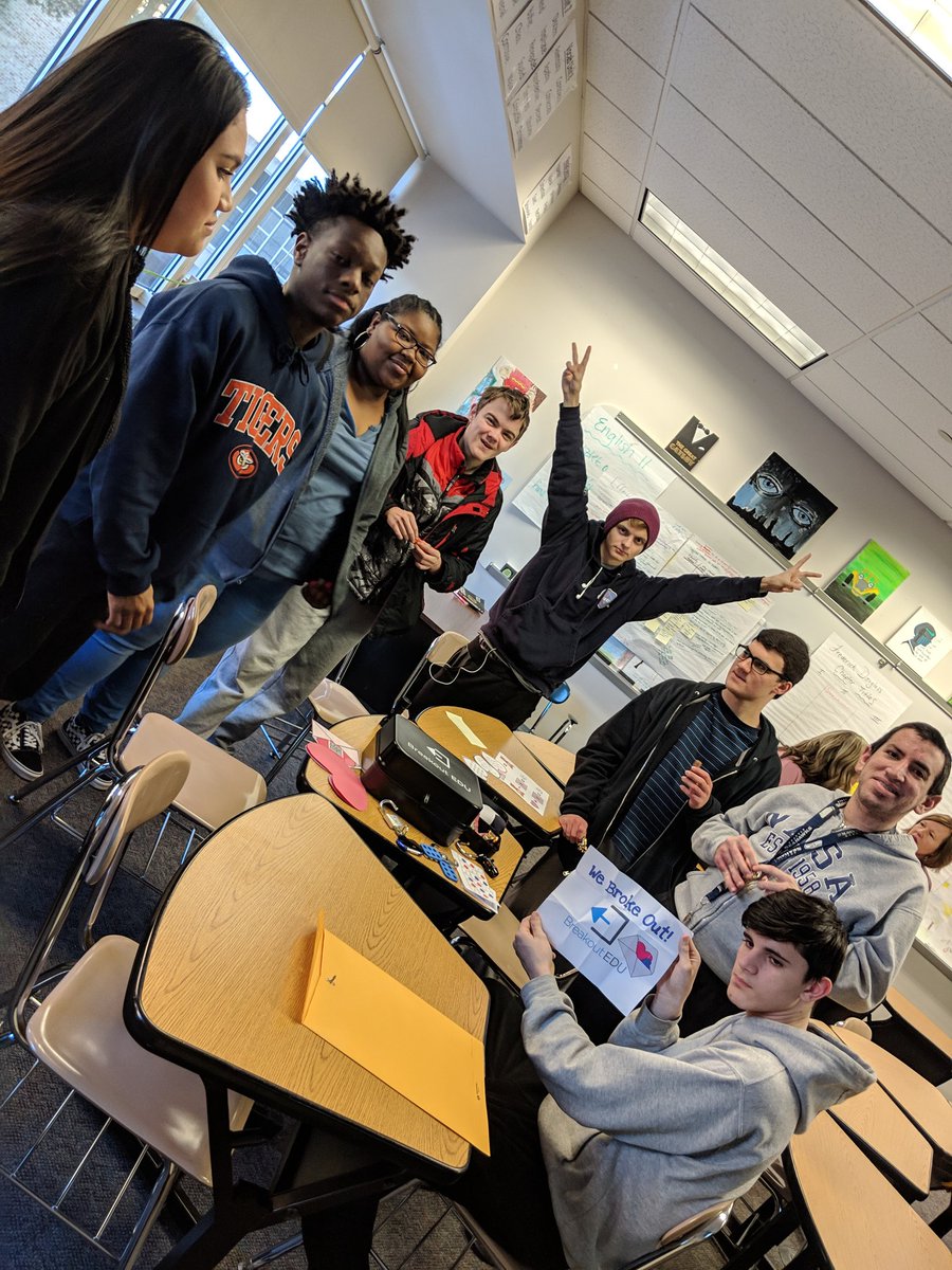 Celebrating Valentine's Day with <a href="/breakoutEDU/">Breakout EDU</a> #BREAKOUT