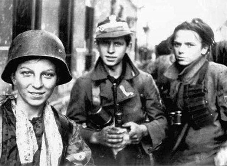 WWII Pictures on Twitter "This day in 1942, Polish resistance forms