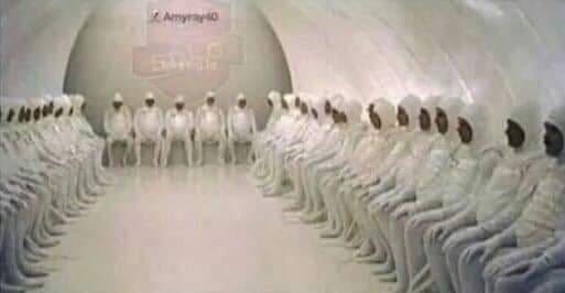 Errorcillo's tweet image. Mientras tanto en mis testículos.