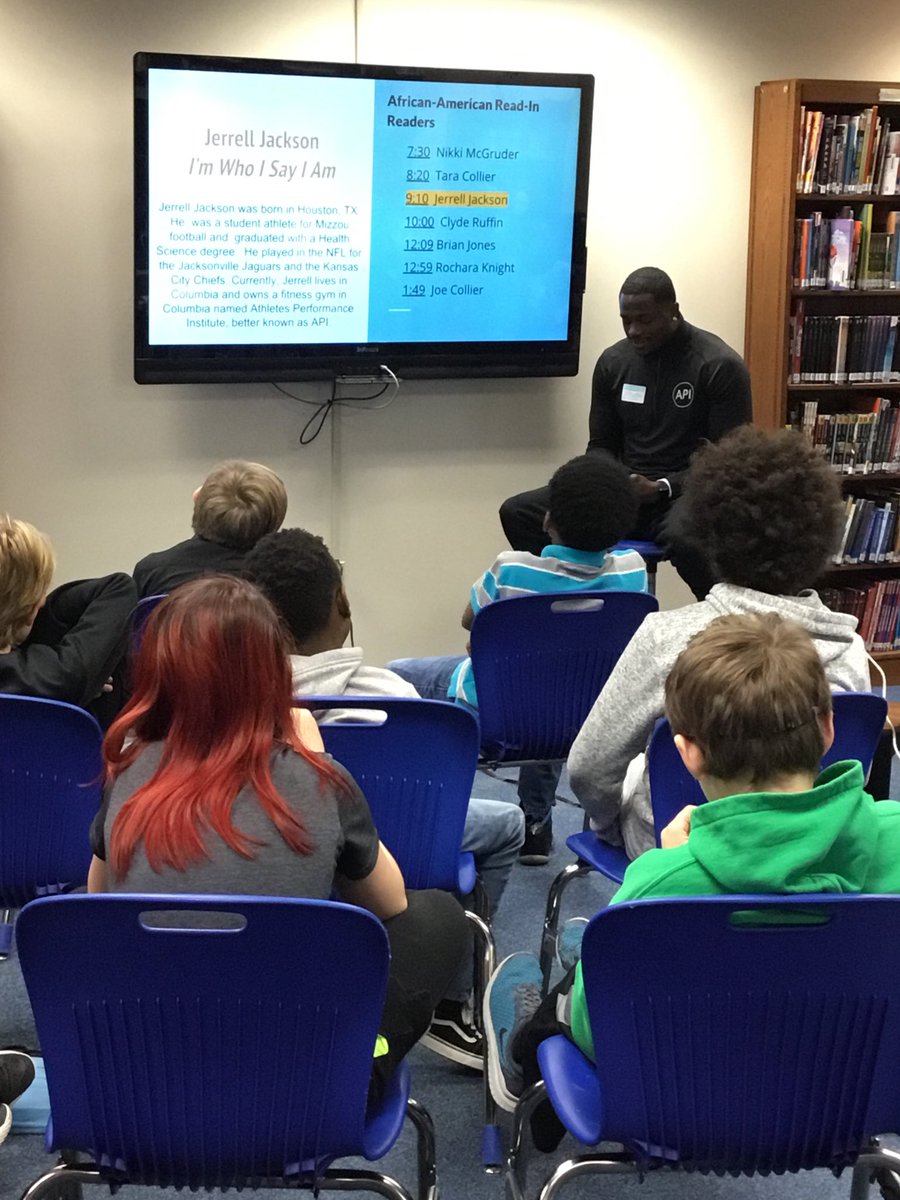 SmnHenley's tweet photo. Privileged to have @westvikings hear an original piece read by the author, @JerrellCJackson , this morning at our African American Read-In! #wmsmc #aari19 https://t.co/Co4qeZitLt