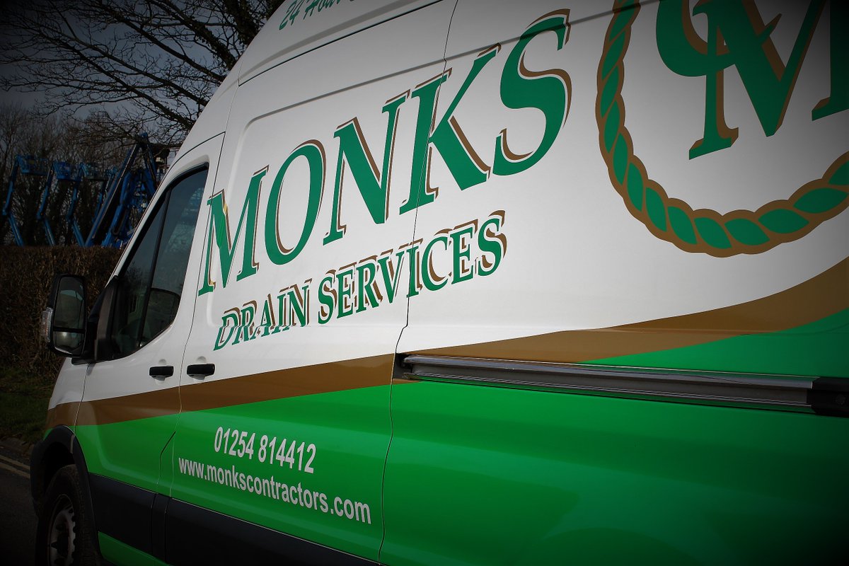 monksco's tweet photo. Our Latest edition to the fleet is our new reactive Jetting Van!

This comes fully equipped to deal with most drainage problems from a blocked sink, toilet or shower inside as well as gullies, drains and manhole chambers outside✅ 

Call us 01254 814412📞 https://t.co/6BG2YpEciC
