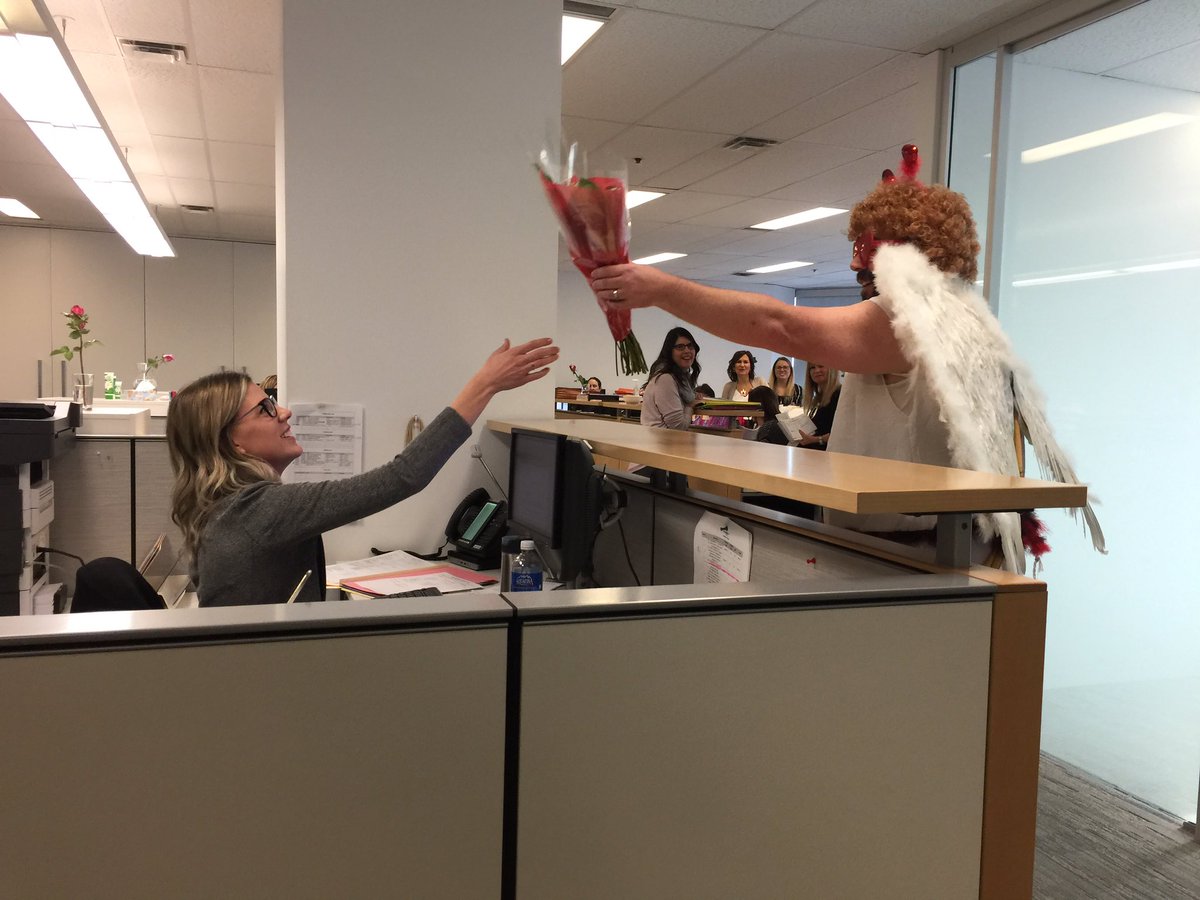 JACK1023ldn's tweet image. #3 Amy:  #Loopid dropping in on @aafranchiselaw to spread the co-worker love! ❤️ #forestofflowers @loopdogg