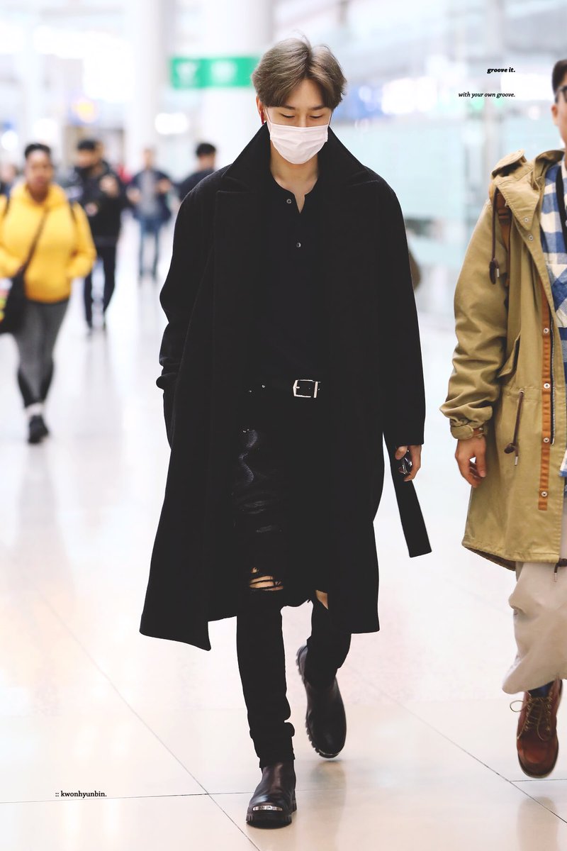 grooveit97's tweet photo. 181121 #권현빈 https://t.co/MRNgk92Y6f