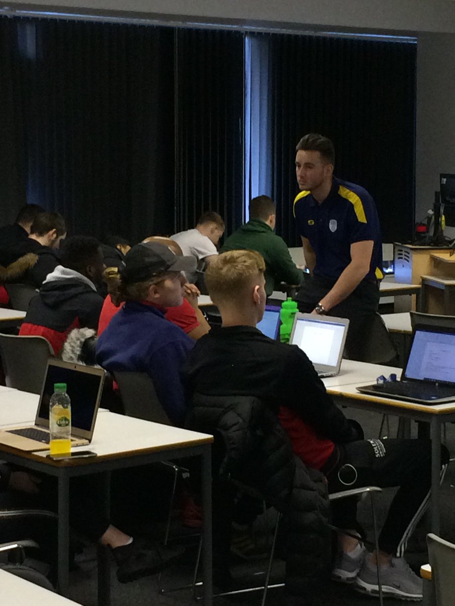 CoachDevsolent's tweet image. Great to have @SamMossSport @solentuni today a @SolentUniAlumni &amp;amp; now sport &amp;amp; dev practitioner at @HampshireCB talk to the first year sport coaching and sport dev group today sharing his experiences of both studying and working in the communiuty. #volunteering #coaching