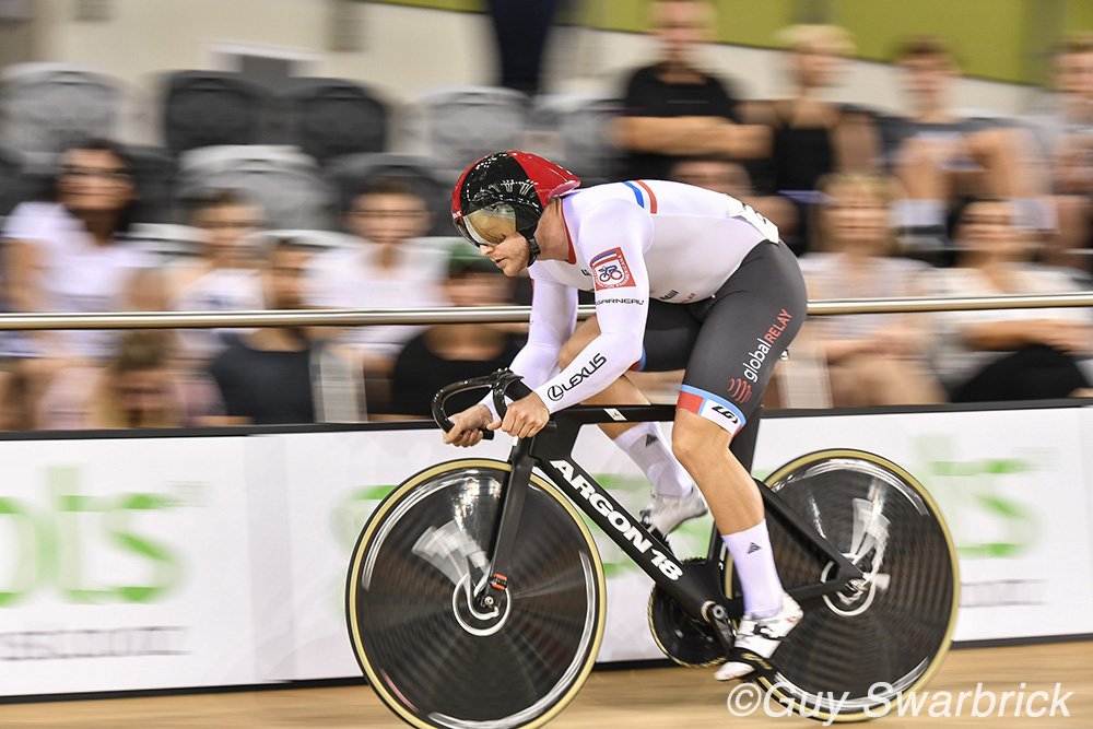 Canadian Cyclist tweet media