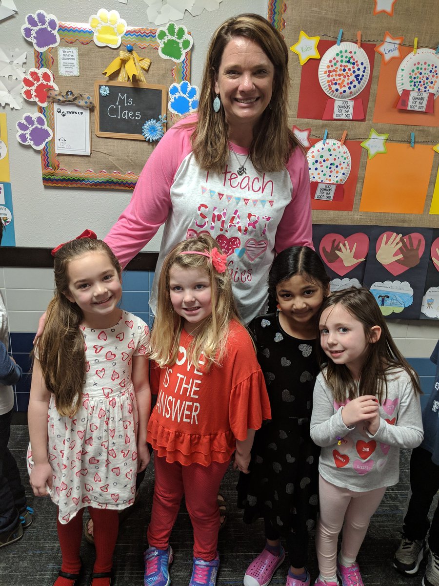 susanpvo's tweet photo. Happy Valentine's day from Kerr! 💖 @KerrComets @kerr1claes https://t.co/Qu9J2OF9qs