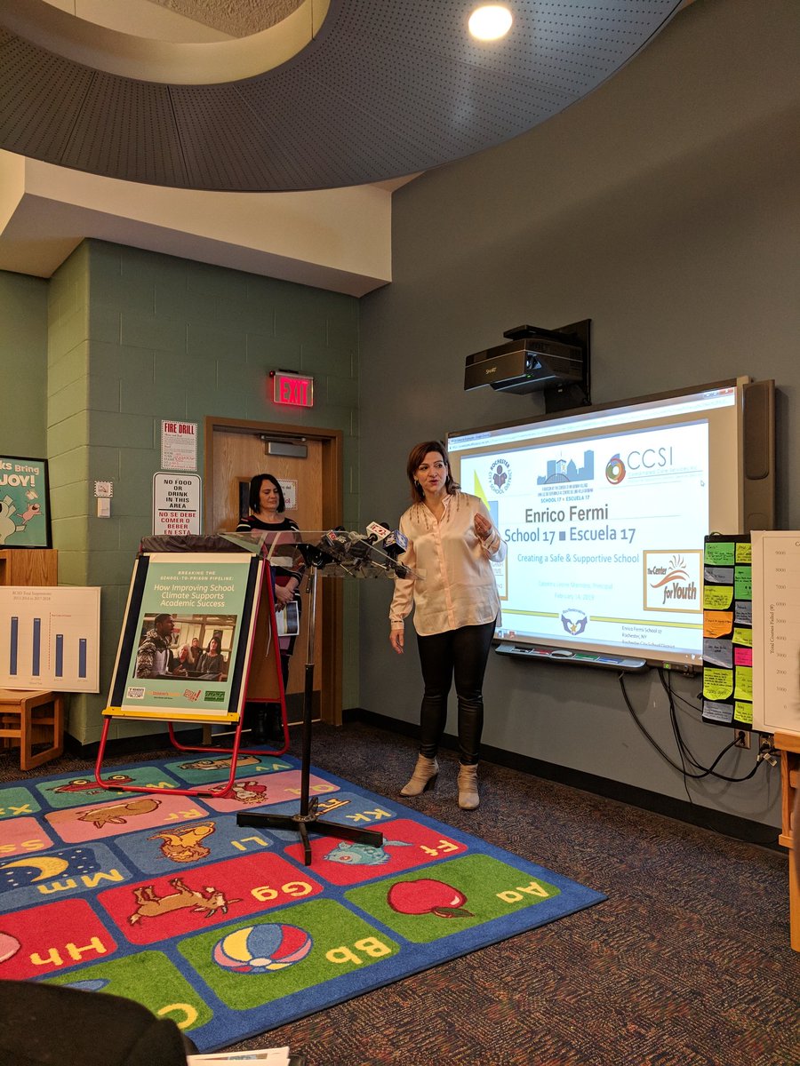 HealthiKids's tweet photo. This morning we're supporting our partners at #School17 @childrensagenda @citizenactionny @TeenEmpowerment @RCSDNYS as we celebrate success & why it's important to continue the work to develop positive school climate across the district.
#healthyschools #healthycommunities https://t.co/PInlilfEdb