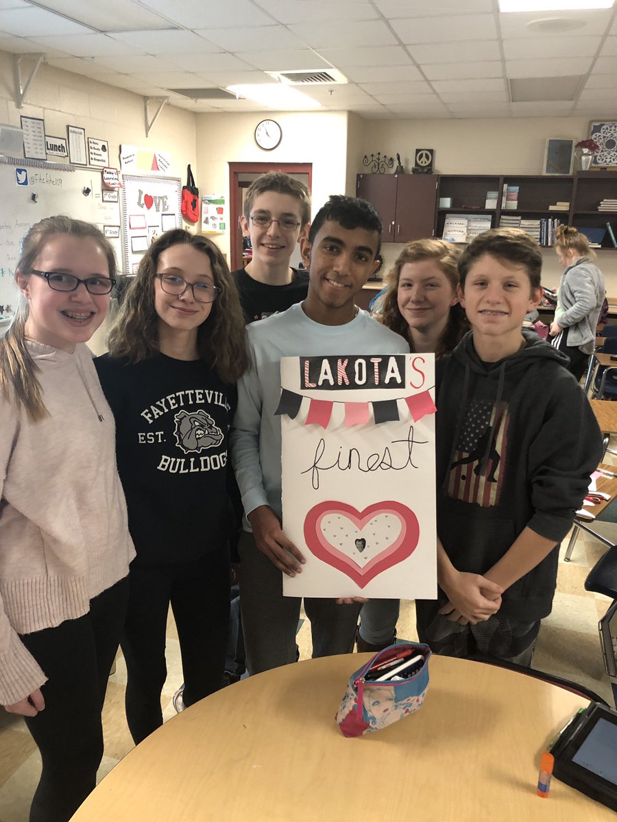 FitzFitz109's tweet photo. Some incredible Plains students showing love for their teachers. Love how they use chrome books for sketching out a plan. @PlainsFirebird1 #WEAreLakota https://t.co/Oji3ThblkU