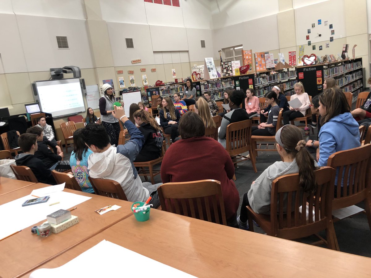 RVMSPrincipal's tweet image. Working w/ an incredible group of student leaders today to build Community, Opportunities, Diversity, &amp;amp; Empowerment. #CODEleaders