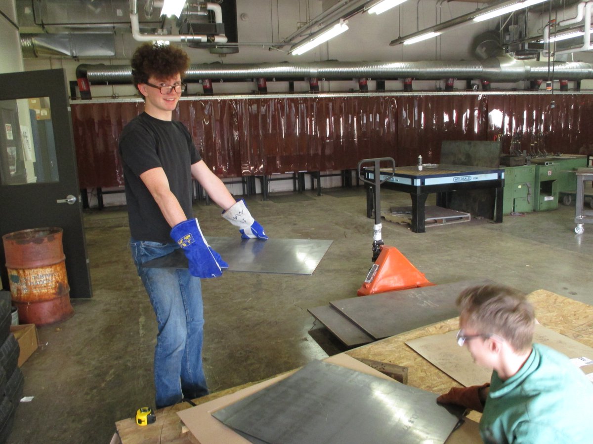 AmeFltcc's tweet photo. AME welding, 'Firebox' project. Start to finish! https://t.co/OxkBUPxgRI