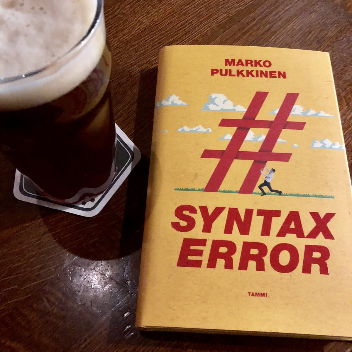 Janicky's tweet image. Kevään kiehtovin teos hankittu. Kuvassa vasemmalla. #syntaxerror #harrysturunen @MarkoPulkkinen