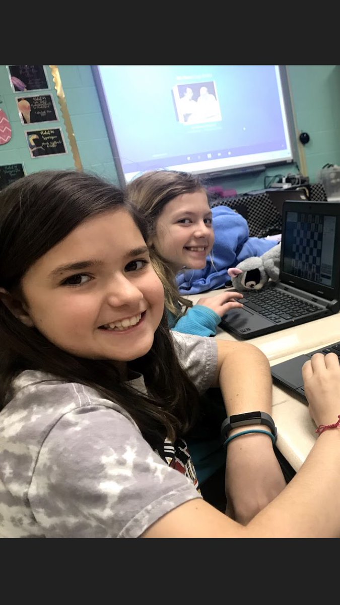 HeritageRams's tweet photo. Students in Mrs Scruggs’ 4th grade class are enjoying their Hour of Chess today! #MCSLEARN  #hourofchess https://t.co/8UEVH6sznL