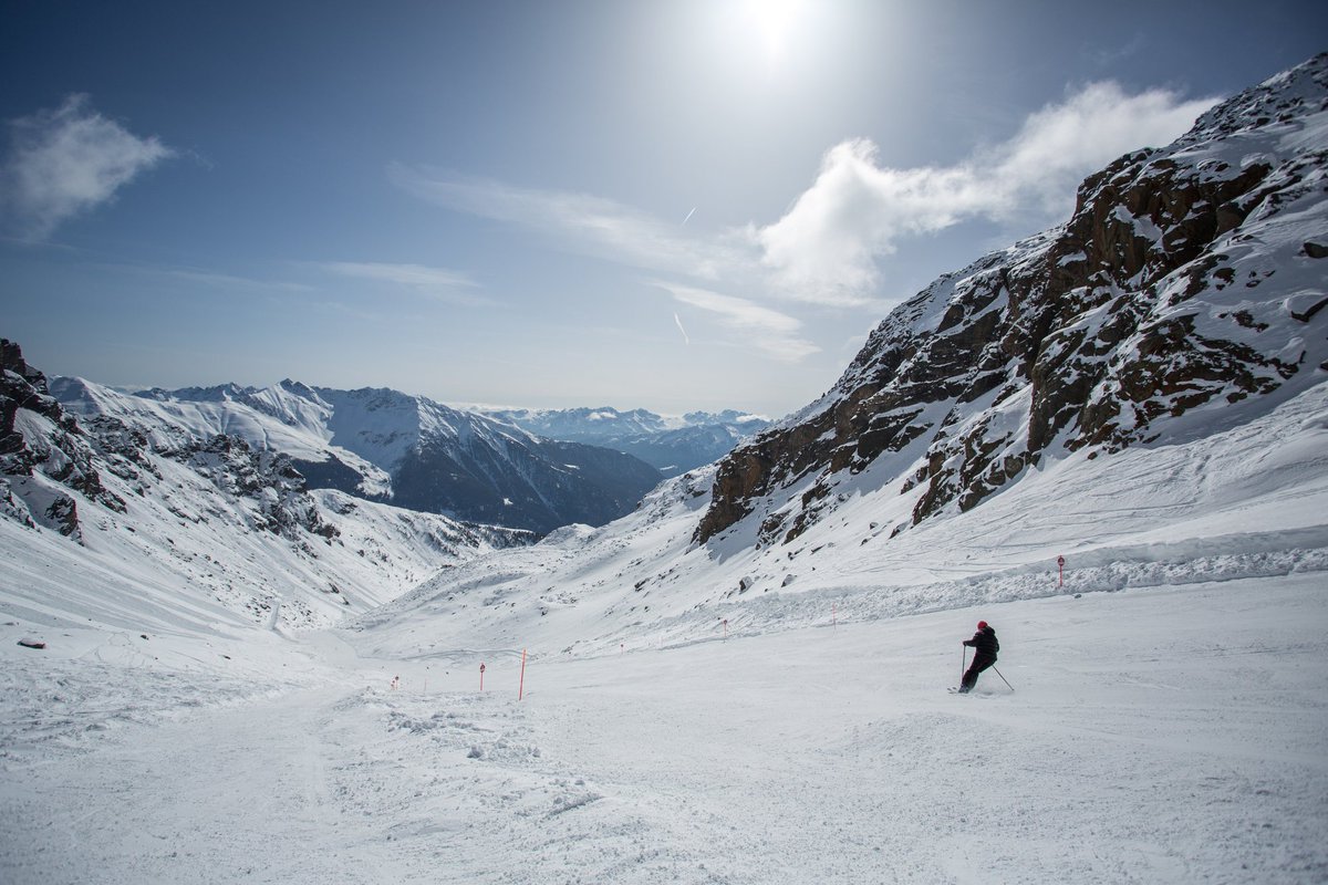 We can't wait to the #Weekend to begin!
Come in #ValdiPejo and have fun in the ❄️ snow!
See more ▶️ bit.ly/SpecialWeeksWi…
#ValdiSole #VisitTrentino #ILikeItaly