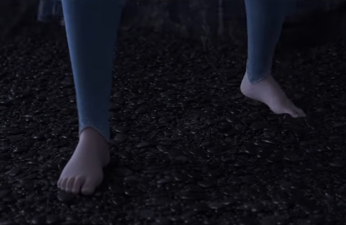 Official Frozen II picture frozen2 Cold feet, Favorite person, Elsa