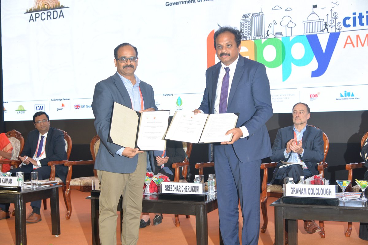 Mr. Emani Kumar, Deputy Secretary General, ICLEI @ Valedictory function said that he was happy to be part of Happy Cities Summit and also revealed that ICLEI has signed a MOU with Amaravati for Eco-mobility festival, 4th city in the world to do this #HCS2019 #Valedictory #APCRDA