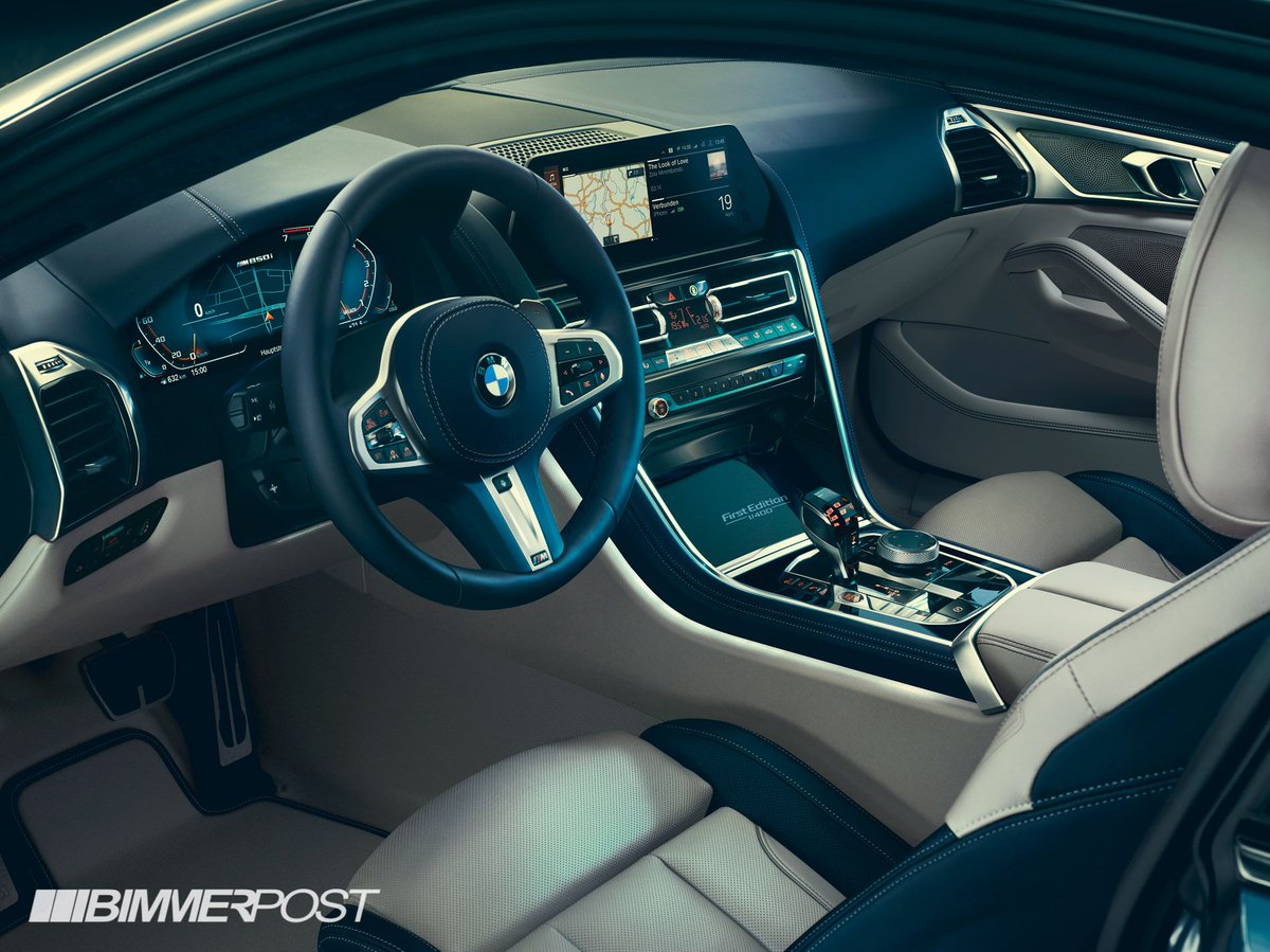 bmwguide's tweet photo. В продолжение темы про BMW M850i xDrive Coupe First Edition - вот и фото интерьера. Отделка в коже Merino в комбинации цветов Ivory White / Night Blue, отделка крыши из алькантары в цвете Night Blue. Панель дополняют декоративные вставки Black Piano и надпись First Edition 1/400. https://t.co/BjW0yNthkh