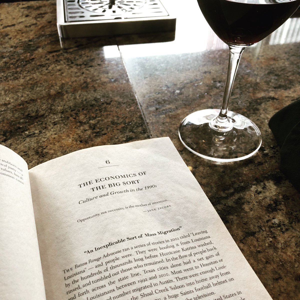 rogue_architect's tweet image. #politics #economics and #socialsegregation are all linked.
#thebigsort #reading #whatanarchitectdoes