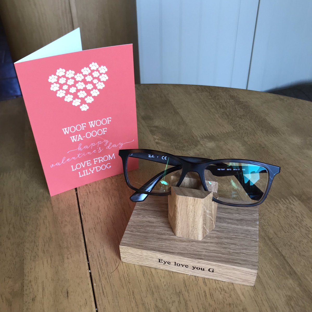 Thanks to LilyDog for my thoughtful Valentines Day gift ... Ideal for someone that can never find their glasses! 😉 <a href="/MijMojDesign/">MijMoj Design Ltd</a> ... cool card too! 💕 #ValentinesDayGift #bespoke #madewithlove