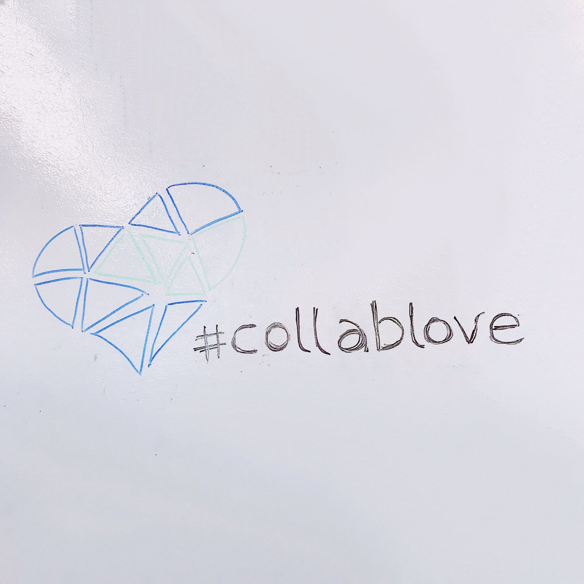 collabware's tweet photo. We won't be getting you flowers this #Valentine's (unless you ask nicely), but we can provide you with #RM program assessment, training, consulting, or advice on content migration! Feel the #collablove when you reach out to our #IG and #SharePoint experts: https://t.co/ZEDIo7FUuU https://t.co/V3ETobouHf