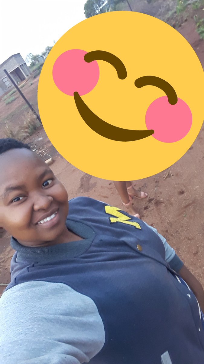 nora2909's tweet image. Happy birthday @TshepangMoopel1 #ValentinesDay #birthdaygirl #febbaby i hope you having a lovely day ausi wa Tshire 😘🎂🥂