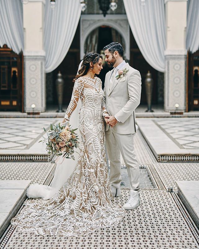 EttoreFra's tweet photo. Celebrate love every day ‘cause every day is a gift and sharing this gift with someone you love is what keeps the world running ♥️ - Allie &amp; Shane - Wedding in Marrakech  @royalmansour .
.
.
.
.
.
.

#authenticlovemag #wdofficial #heywildweddings #travellingmorocco #youngand… https://t.co/dTKHVQF6d9
