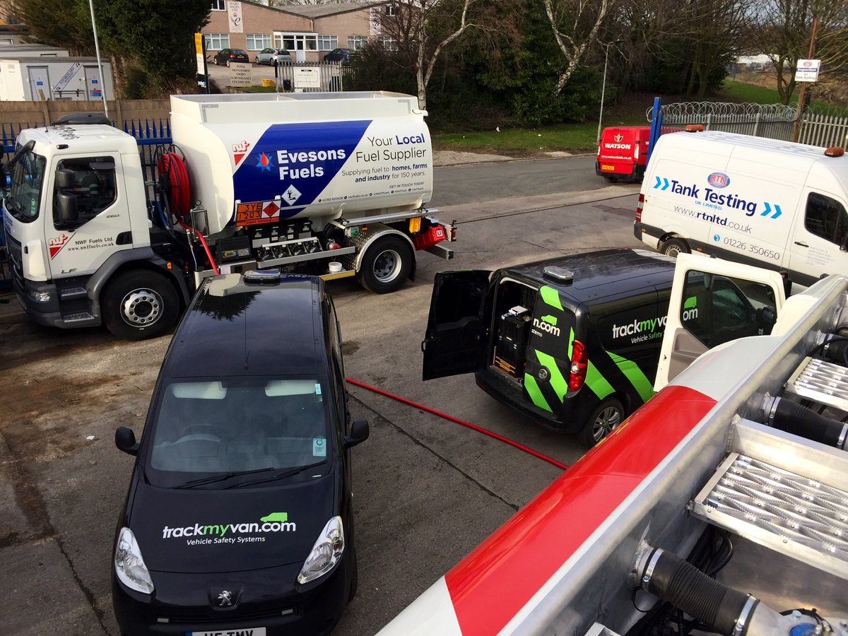 trackmyvan's tweet image. Good day out fitting camera systems today @TankTestingUK  with some of the team!