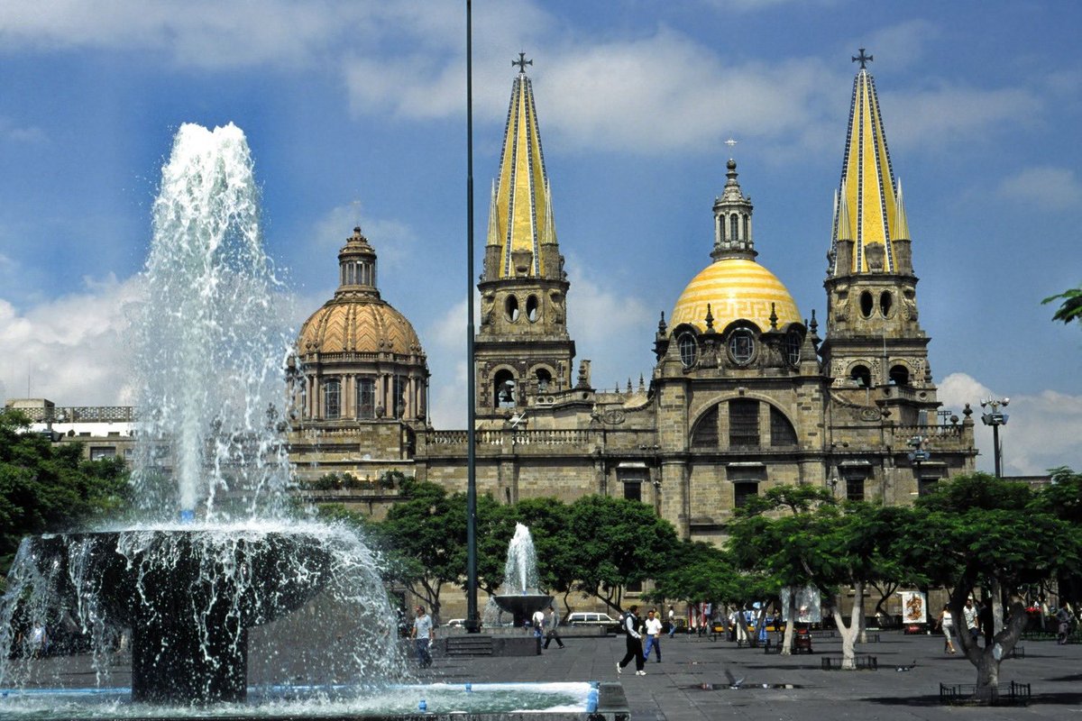 Feliz Aniversario a mi ciudad natal, Guadalajara!!! #477GDL