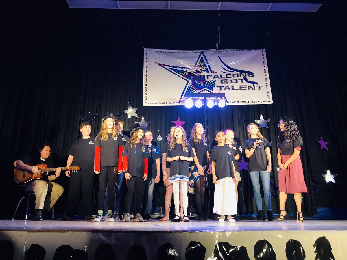 tmoorhead09's tweet image. Our Show!!🌟❤️ @KDMcGillivray and I can’t be more proud of this group of students! Crazy busy day but such amazing talent and a special group of talented performers this year for our Falcons Got Talent Show! Thanks everyone! 🤗 @EAMS8 @rvsed @gregluterbach @PulseEntCan @rvata35