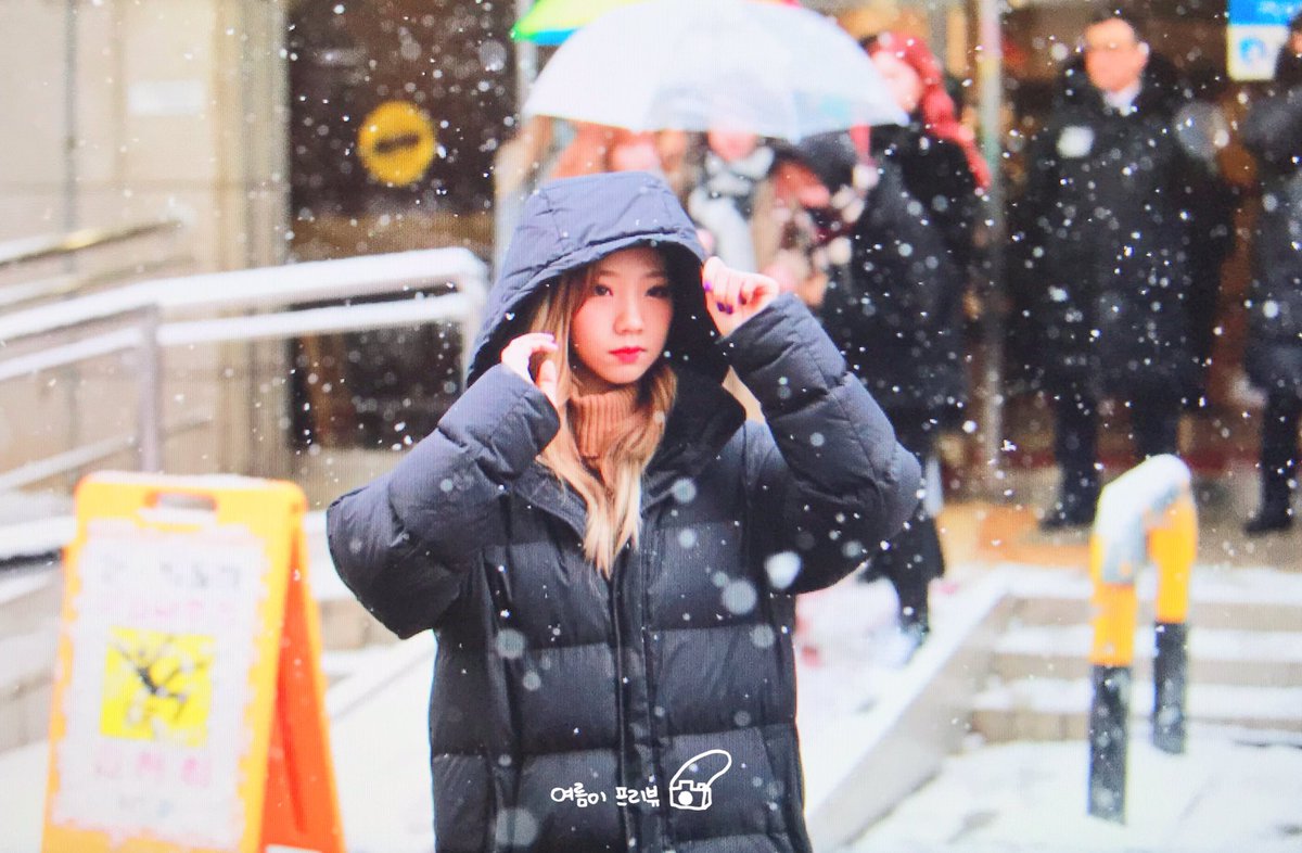 Rose_berry110's tweet photo. 190215 중퇴 프리뷰
#우주소녀 #여름 #YEOREUM #WJSN #LALALOVE @WJSN_Cosmic https://t.co/vbGorR462e