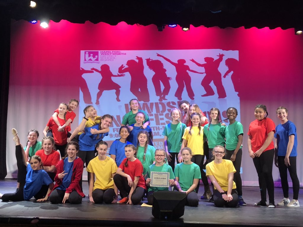 #HWDSBDancefest GlenBrae dancers <a href="/ArtsHWDSB/">Karen Wilkins</a>  so proud of the group today!