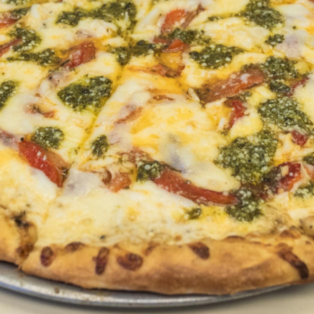 SlimCirins's tweet photo. It'll be love at first slice. https://t.co/kMQYeq8xEz