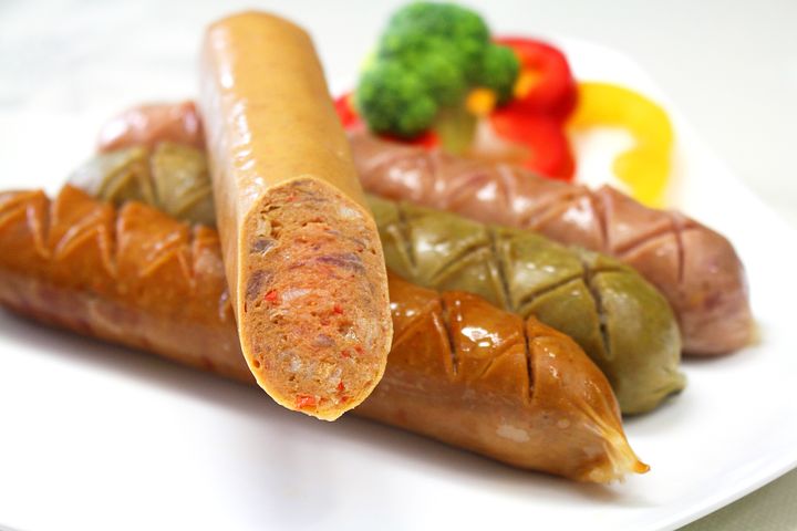What's in your sausage? #uofg study finds 14% of #Canadian #sausage has meat ingredients not listed on the #label - this is down from u of g's initial study done more than year ago which found a rate of 20% news.uoguelph.ca/2019/02/resear… @uofg @IntUGrativeBiol