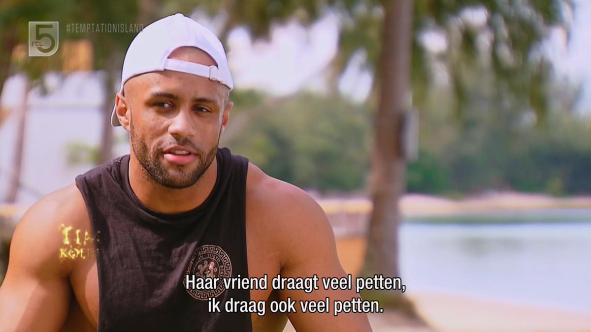 palpeet's tweet photo. Productie: Kun je even wat zeggen? Maakt niet uit of het ergens op slaat. #temptationisland https://t.co/txxpPQtL1Y