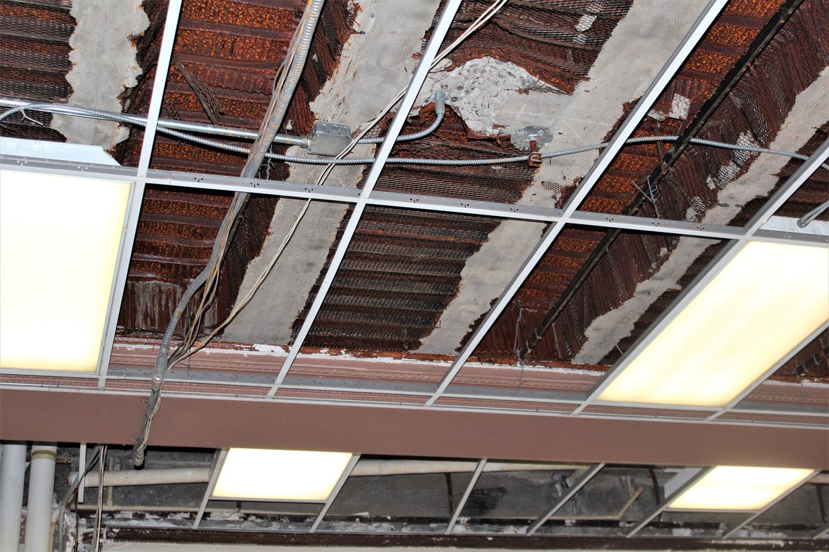 NewJerseySDA's tweet image. We toured Teaneck School District on 1/23 and saw schools built in the 1920s and 30s and classrooms destroyed and closed after being flooded due to classroom unit ventilators.    #ourkidsdeservebetter