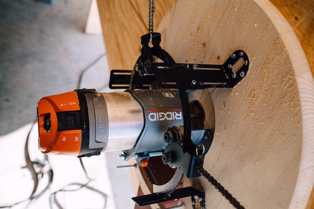 MakerMadeCNC's tweet photo. One of our most frequently asked questions is which router we recommend you use with your Maslow CNC. Our answer: the Ridgid R22002 from @RIDGIDPower for our domestic makers. For international customers, we’ve heard success stories with @BoschToolsNA routers. ⚙️
#cncowners https://t.co/fLYTdVLCvr