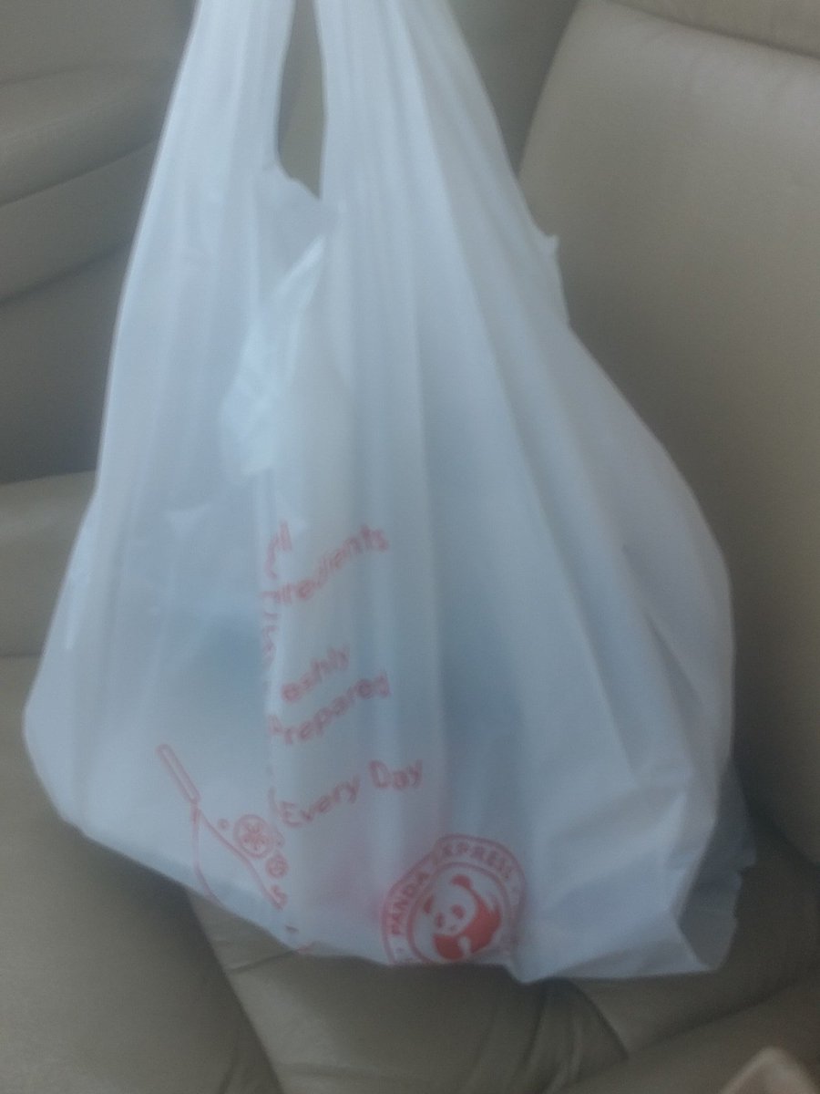 eRaSlur's tweet photo. @christamyboat But yum food https://t.co/7oRXfVvR3b