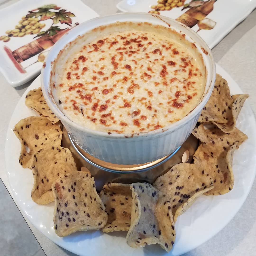 GerardMeade's tweet photo. VALENTINE'S EVE, FIRST COURSE 
Crab and andouille sausage mornay dip. Hit #gerardmeade2018 on Instagram for more! Happy Valentines Day 

#foodie #wine #northfork #winepairing
#sparklingpointe #shinnestatevineyards
#valentinesday2019 #dinner #tastingmenu https://t.co/L9xY5gFILc