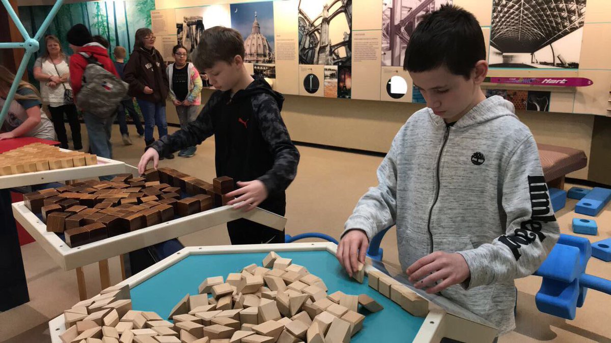 The kids had a blast today! #EnrichmentDays #HLCSGreatThings <a href="/HoughtonLakeMS/">Houghton Lake MS</a>