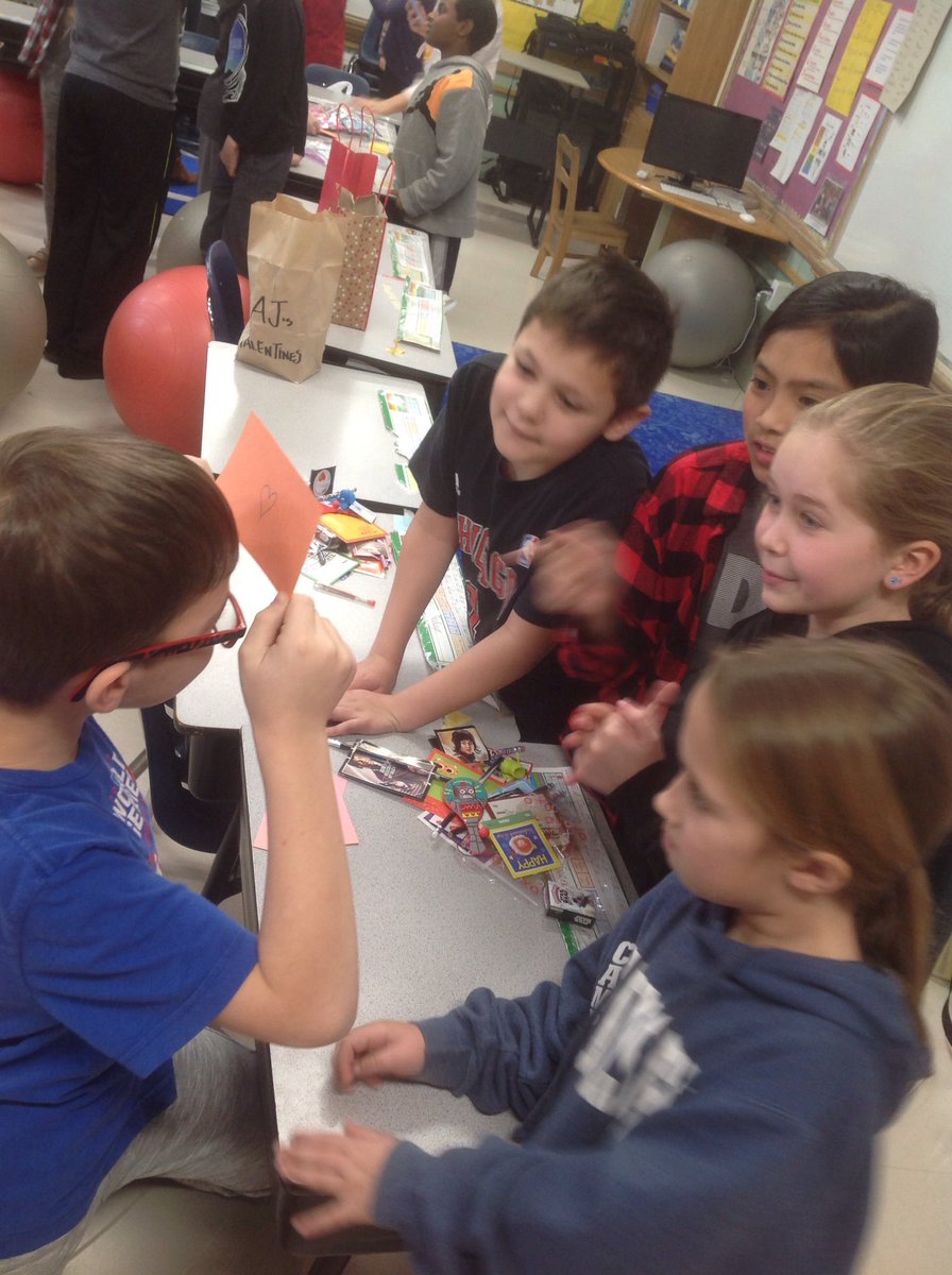 Party time! #casmiles #engaged64