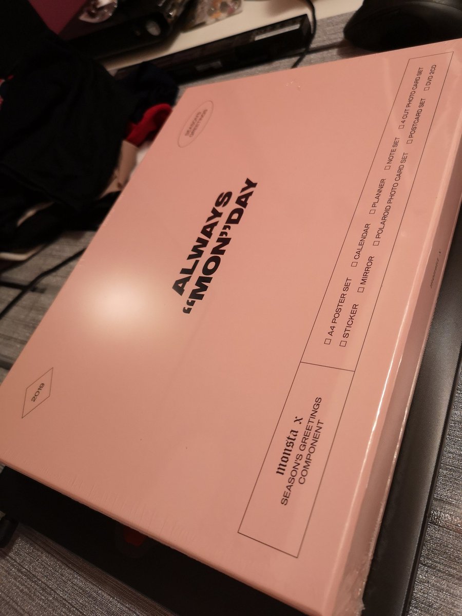 MiyumeMaria's tweet photo. Finally my babe come ❤
Thanks @MonstaXItalia for this GO ❤
@OfficialMonstaX
#몬스타엑스 #MONSTA_X #MONSTAX #MonstaXSeasonGreetings #MonstaXSeasonGreeting2019 #AlwaysMonDay https://t.co/PTwz8kHuHv