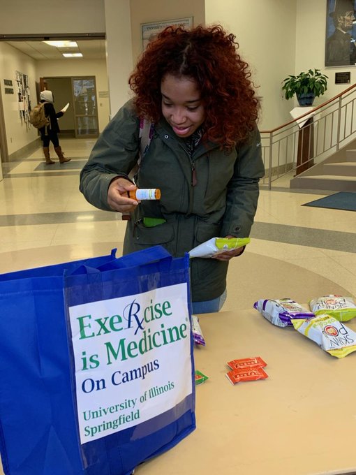 RT @exruis: Had a great time with our 1st @EIMnews on Campus "Take your Medicine" event! Thanks for your partnership @UISHealthServ and @UI…