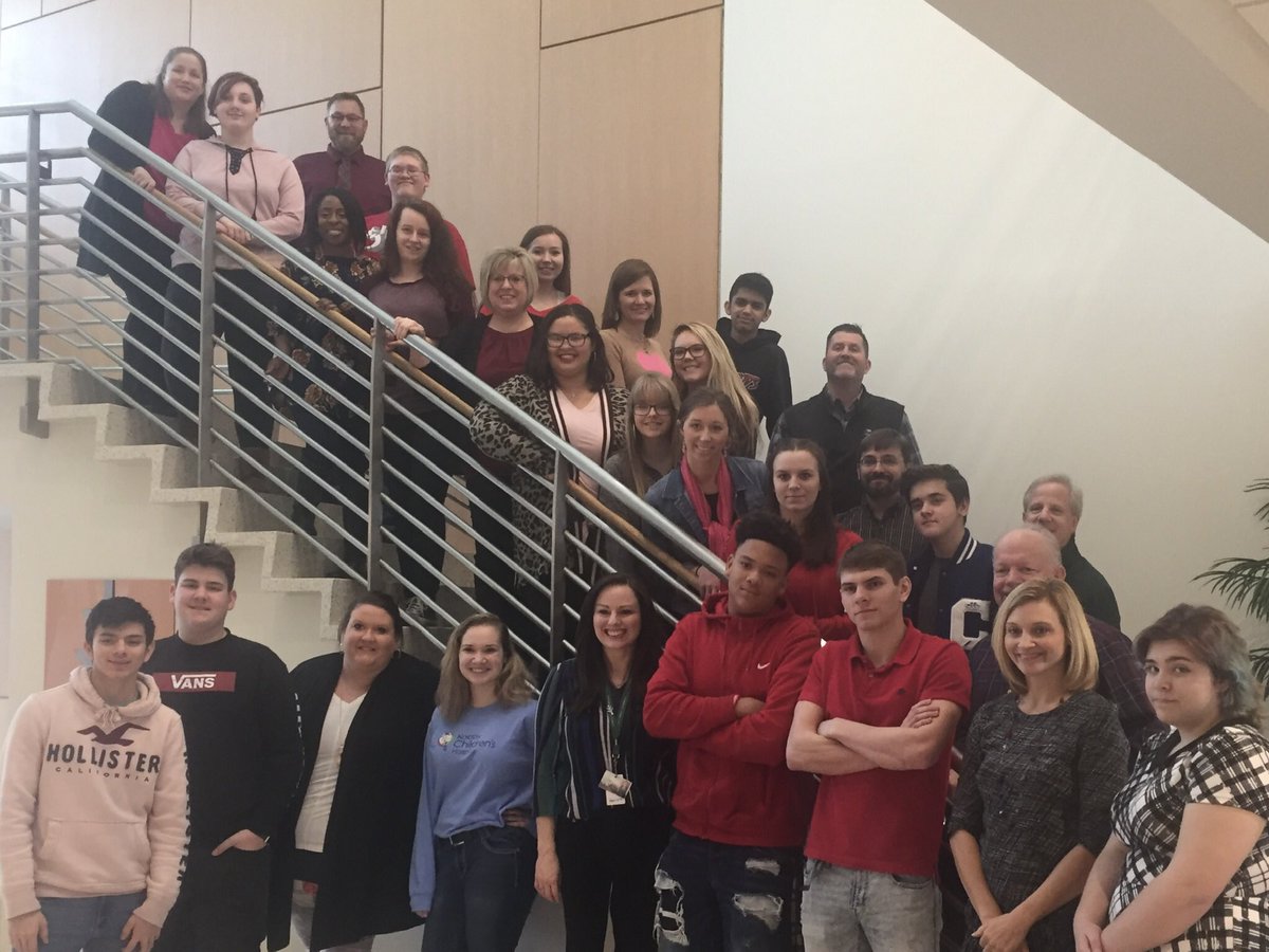 student_nw's tweet image. NWHS loves our mentors and scholars in the School to Work program-Happy Valentine’s Day! @nwhsmustangs @bigbrosbigsis @GCCSchools @AcademiesofGC #makeadifference #gccspride