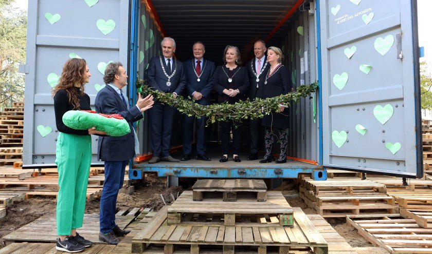 Onze groene pleisterplaats is officieel geopend. Wees welkom! 💚

#degroeneafslag #Laren #Blaricum #Bussum #GooiseMeren #Hilversum