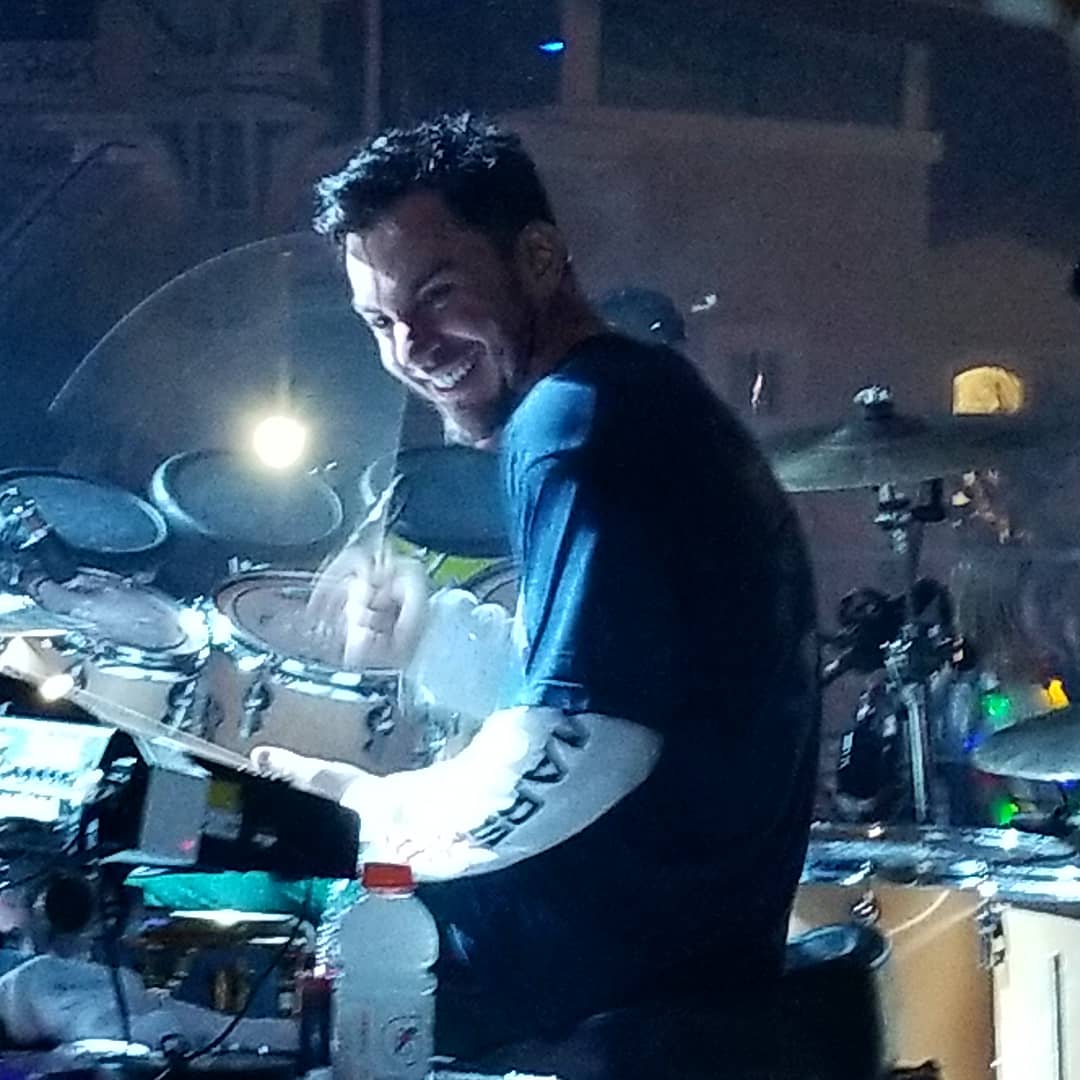 pixidevl's tweet photo. Does cupid take requests? 💘

📸:@pixidevl
#30secondstomars #30stm #shannonleto #monolithtour #AdventureVIP #thirtysecondstomars https://t.co/Yqm9mTmbx1