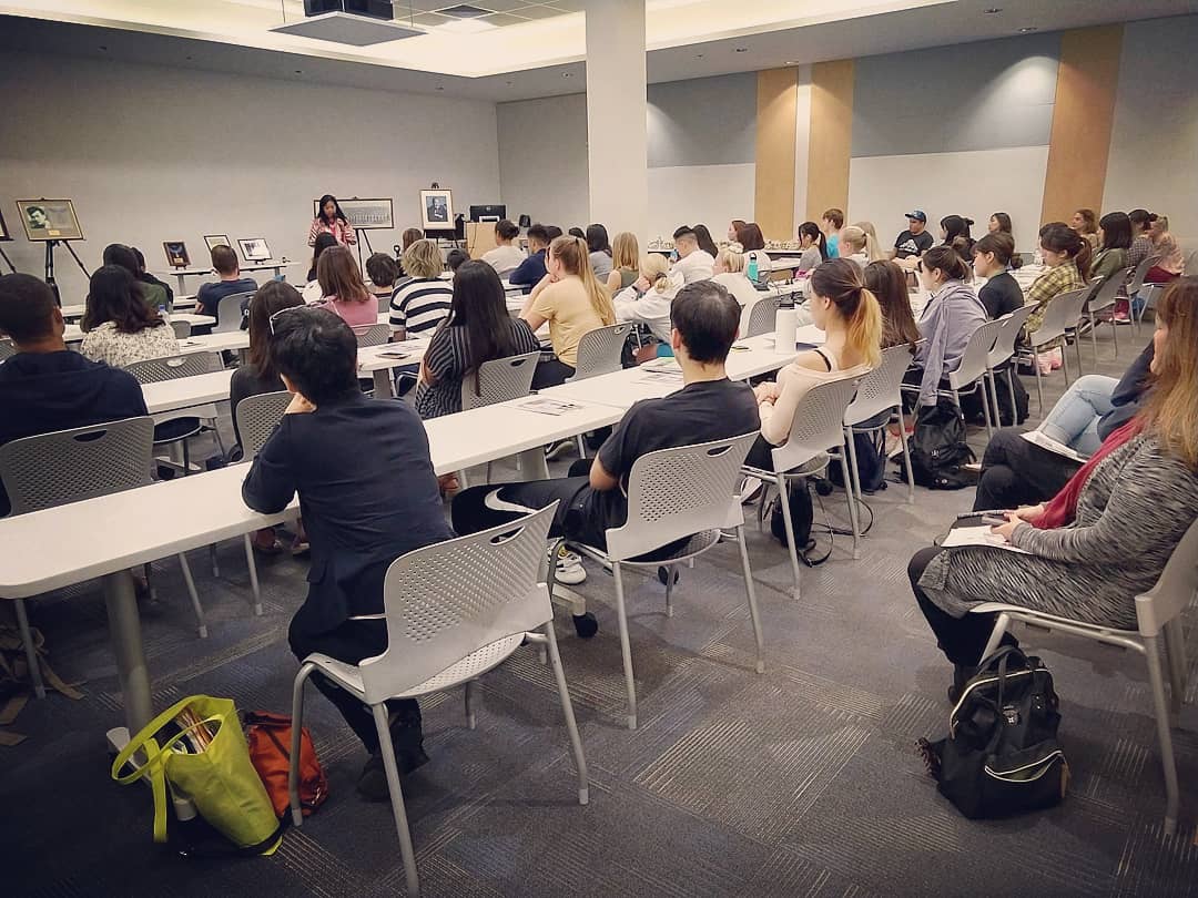 DKIInstitute's tweet photo. Mahalo to @TOMODACHI & @HPU for allowing our Director Jennifer Sabas to talk with the #TomodachiInouyeScholars & the #HPU Ohana about #SenatorInouye and his life, work & our efforts to carry on his legacy & commitment to community! https://t.co/POGP2uMovE