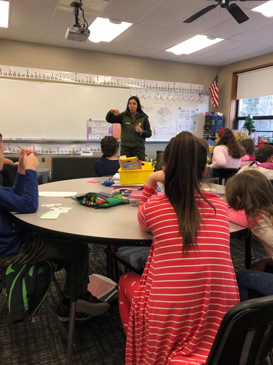MsJerry4's tweet photo. Thank Ranger Powell for teaching us about our nation’s parks!  We are looking forward to visiting Garfield’s home! #RidgeEsRocks #onceacard https://t.co/kOfimwszrM
