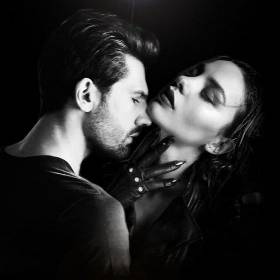 ——; ❝ Lᴇᴛ ᴍᴇ ʀɪᴘ ʏᴏᴜʀ ʜᴇᴀʀᴛ ᴏᴜᴛ ᴏғ ʏᴏᴜʀ ᴄʜᴇsᴛ ᴀɴᴅ ᴋᴇᴇᴘ ɪᴛ sᴀғᴇ ᴀs ɪғ ɪᴛ ᴡᴇʀᴇ ᴍɪɴᴇ ᴏᴡɴ. ❞