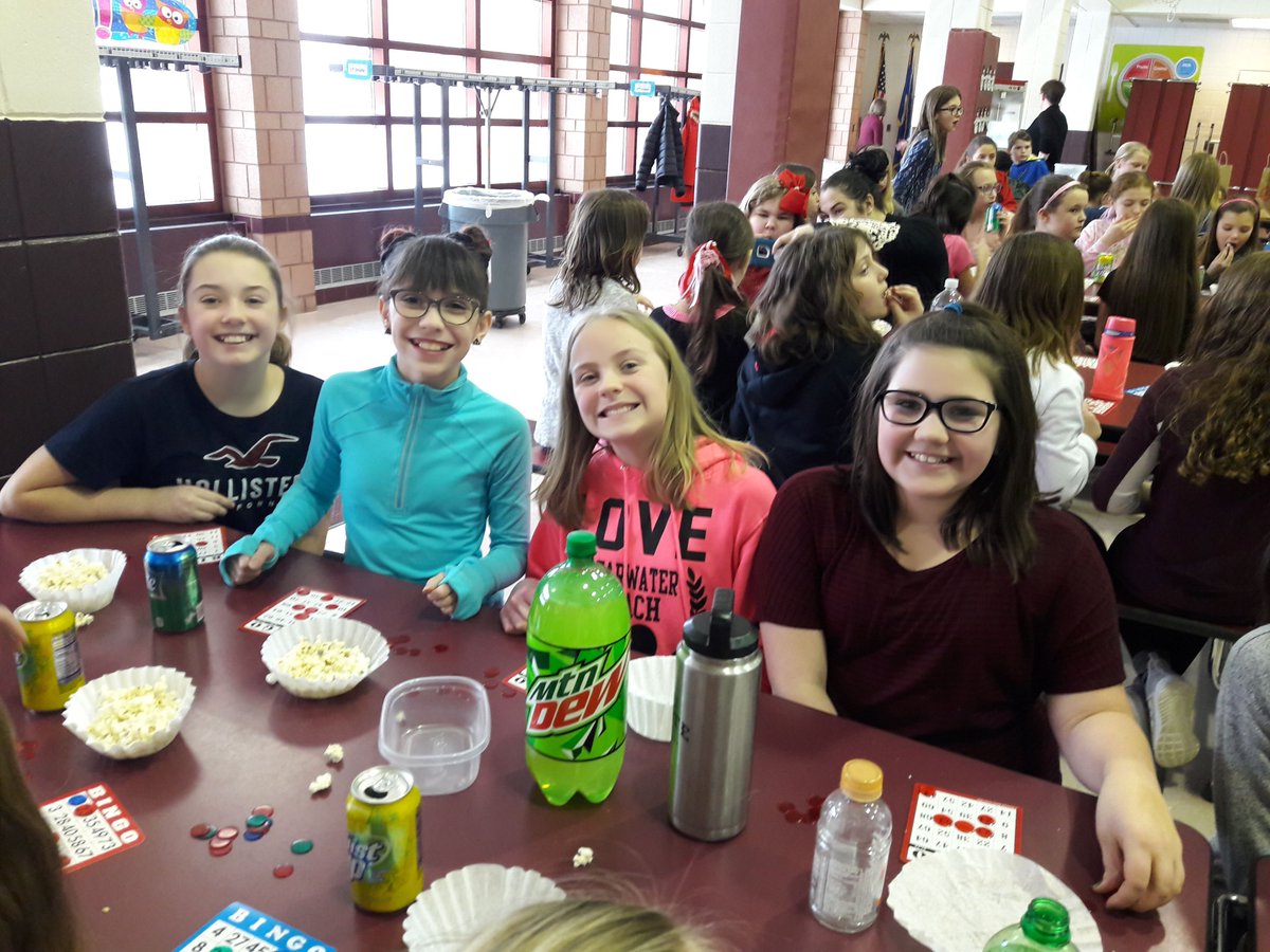 StacyHolz's tweet photo. Celebrating Valentine's Day with bingo and popcorn @LakevilleAreaPS #LMECATS https://t.co/xvmkGZsJDp
